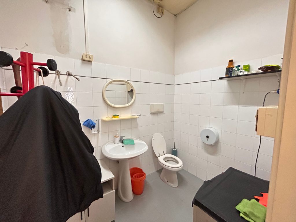 VIA DI CASALOTTI – LOCALE - Foto 11