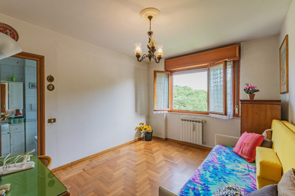 VIA RAFFAELE CONFORTI - Foto 1