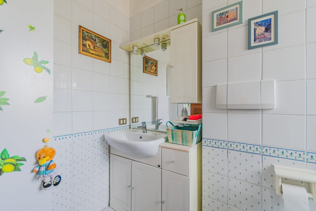 VIA RAFFAELE CONFORTI - Foto 8