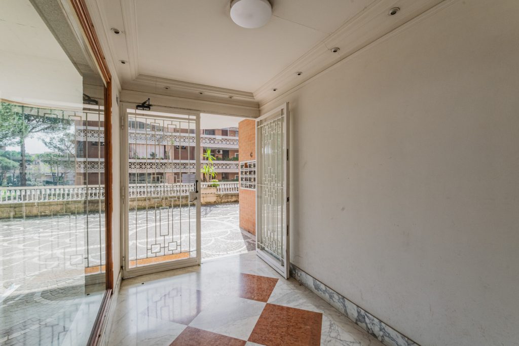 VIA RAFFAELE CONFORTI - Foto 32