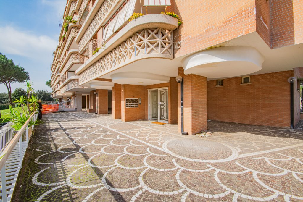 VIA RAFFAELE CONFORTI - Foto 34