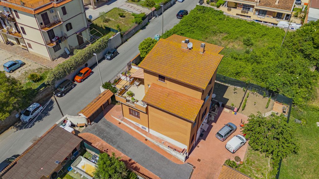 VIA GIOVANNI PAOLO MAGGINI - Foto 61