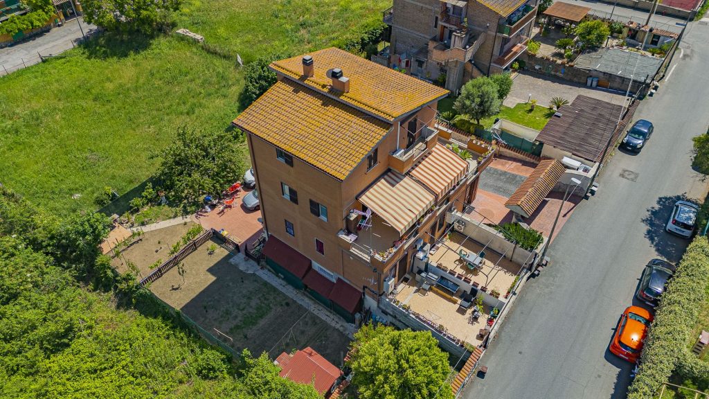 VIA GIOVANNI PAOLO MAGGINI - Foto 64