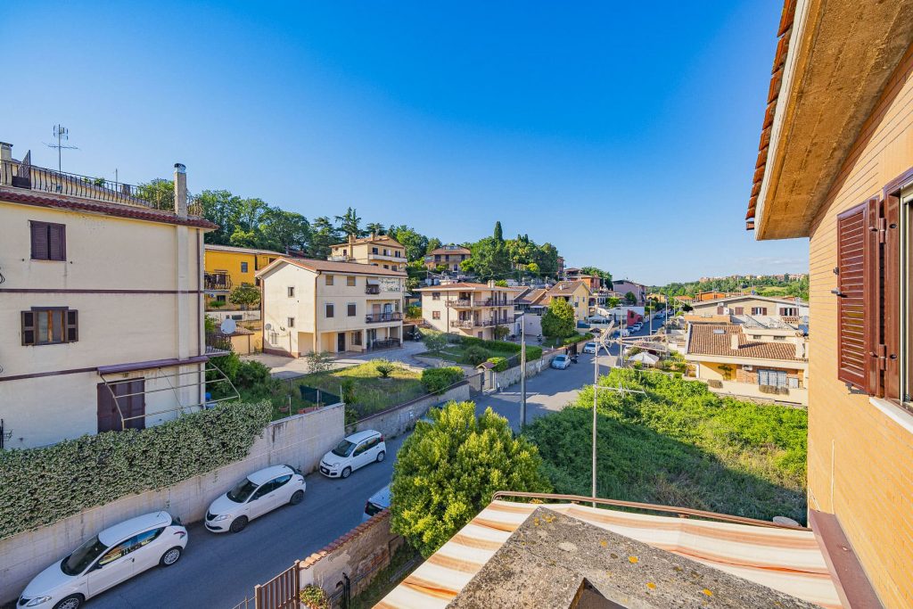 VIA GIOVANNI PAOLO MAGGINI - Foto 42