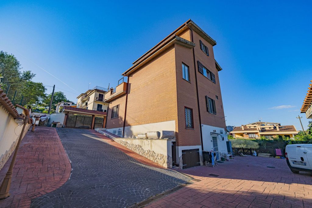 VIA GIOVANNI PAOLO MAGGINI - Foto 52