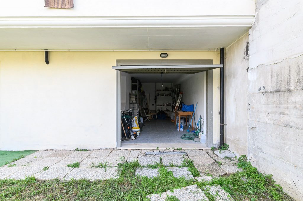 VIA FRANCESCO GIACOMO TRICOMI - Foto 18